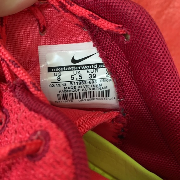 Nike Pink Roshe Size 8 - Picture 5 of 5